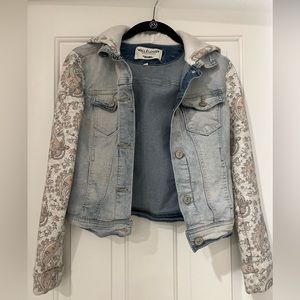 Jean jacket with hoodie